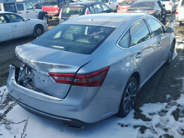 4T1BK1EB9JU284432 - 2018 TOYOTA AVALON XLE SILVER photo 4