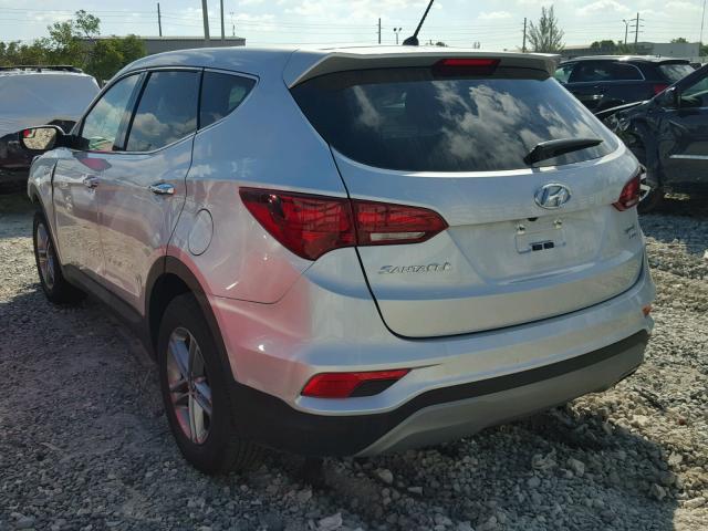 5XYZTDLB0JG550670 - 2018 HYUNDAI SANTA FE S SILVER photo 3