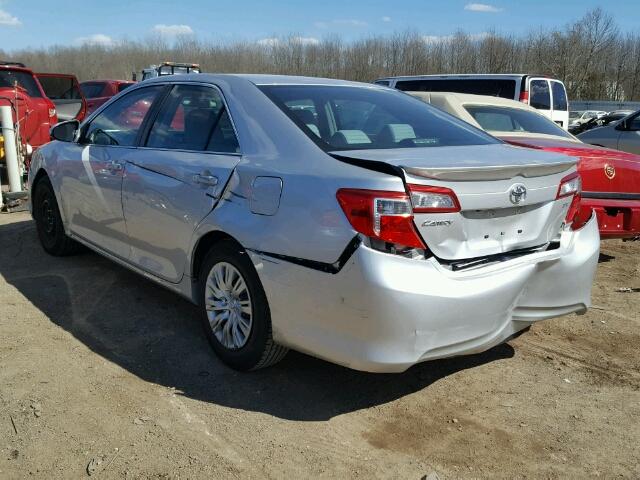 4T1BF1FK9EU417313 - 2014 TOYOTA CAMRY L SILVER photo 3