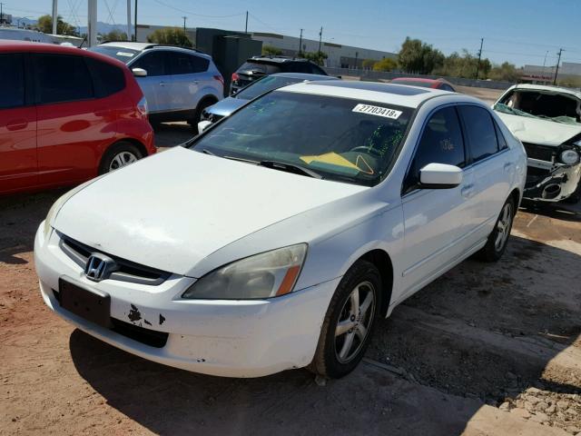 1HGCM56825A078004 - 2005 HONDA ACCORD EX WHITE photo 2