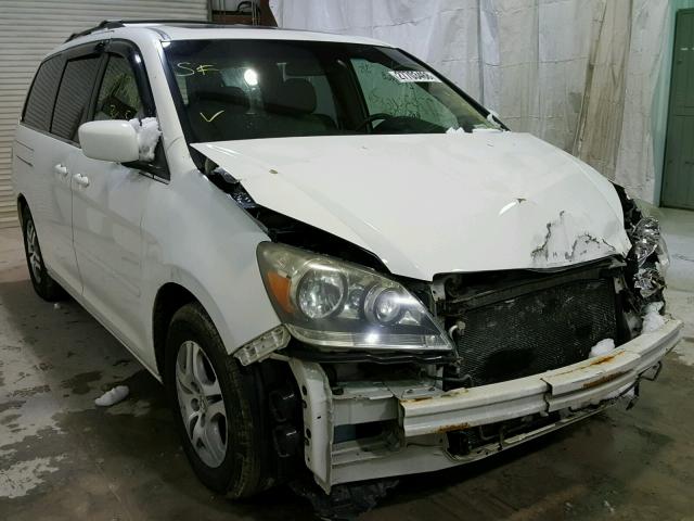 5FNRL387X5B096410 - 2005 HONDA ODYSSEY EX WHITE photo 1