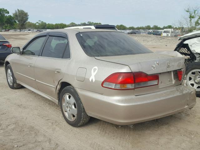 1HGCG16542A064588 - 2002 HONDA ACCORD EX BEIGE photo 3