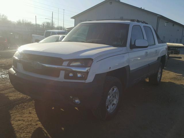 3GNEK13TX3G204971 - 2003 CHEVROLET AVALANCHE WHITE photo 2