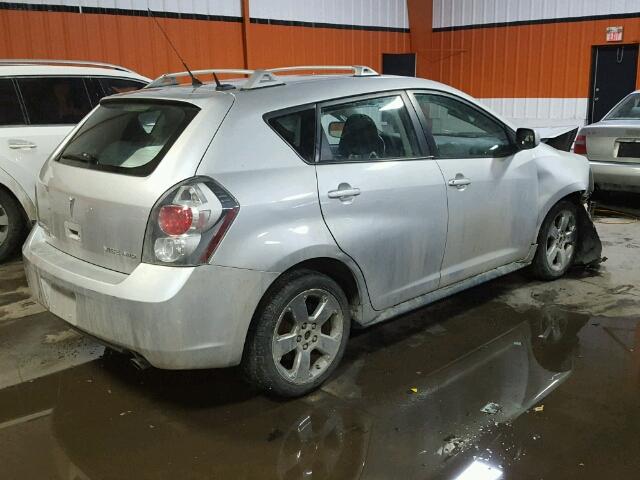 5Y2SM67069Z469723 - 2009 PONTIAC VIBE SILVER photo 4