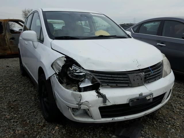 3N1BC13EX9L397605 - 2009 NISSAN VERSA S WHITE photo 1