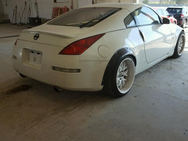 JN1AZ34E93T003616 - 2003 NISSAN 350Z COUPE WHITE photo 4