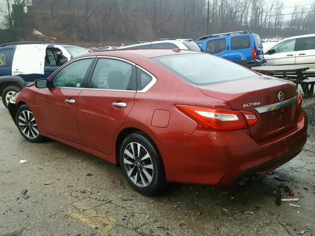 1N4AL3AP3HC115569 - 2017 NISSAN ALTIMA 2.5 RED photo 3