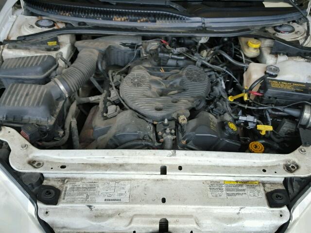 2B3HD46R52H137360 - 2002 DODGE INTREPID S WHITE photo 7