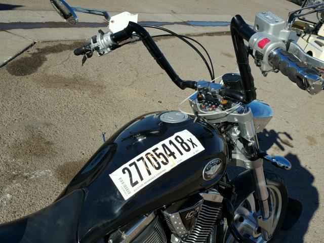 5VPCD26D873002922 - 2007 VICTORY MOTORCYCLES KINGPIN შავი ფოტო 5