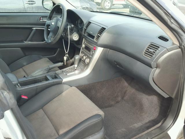 4S3BL616257209633 - 2005 SUBARU LEGACY 2.5 SILVER photo 5