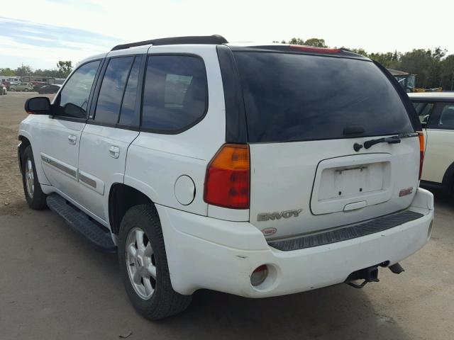 1GKDT13S242426010 - 2004 GMC ENVOY WHITE photo 3