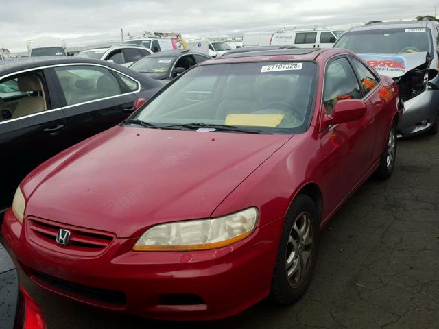 1HGCG22521A011124 - 2001 HONDA ACCORD EX RED photo 2