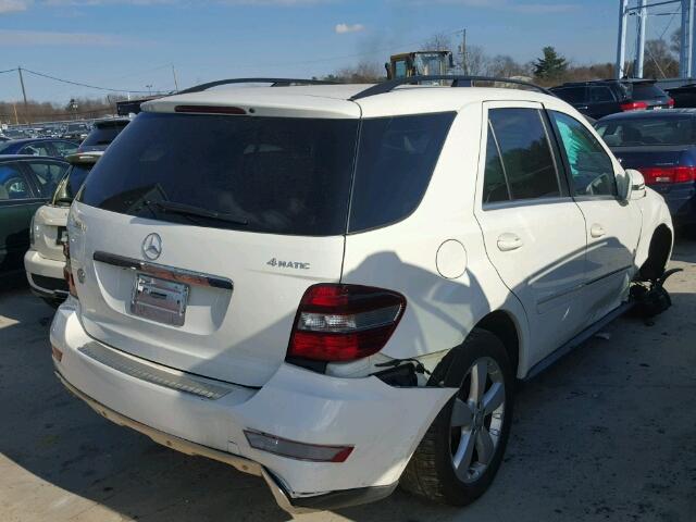 4JGBB8GB7BA706996 - 2011 MERCEDES-BENZ ML 350 4MA WHITE photo 4