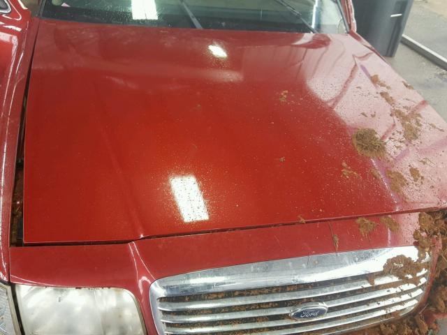 2FAFP74W3XX151168 - 1999 FORD CROWN VICT RED photo 7