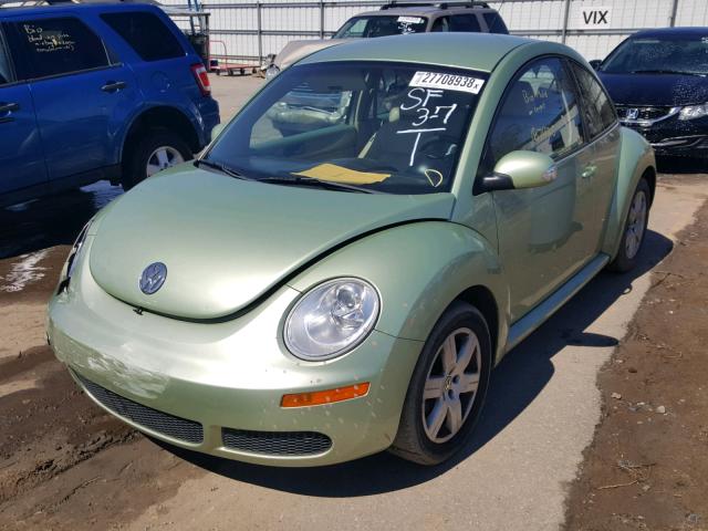 3VWPW31CX7M511971 - 2007 VOLKSWAGEN NEW BEETLE მწვანე ფოტო 2