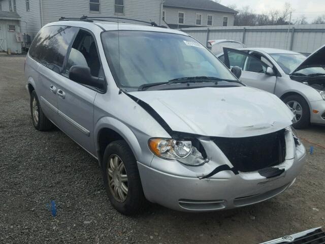 2A8GP54L56R644788 - 2006 CHRYSLER TOWN & COU SILVER photo 1