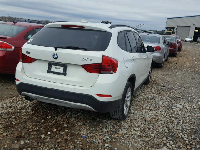 WBAVL1C54FVY35845 - 2015 BMW X1 XDRIVE2 WHITE photo 4