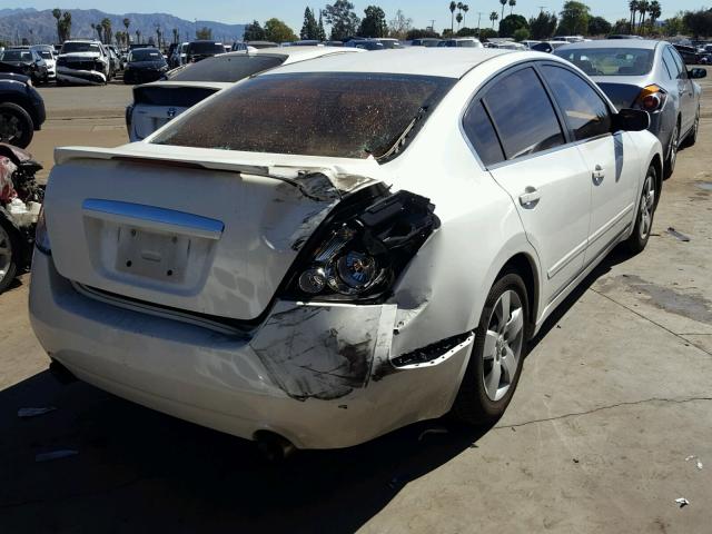 1N4AL21E47N459181 - 2007 NISSAN ALTIMA 2.5 WHITE photo 4