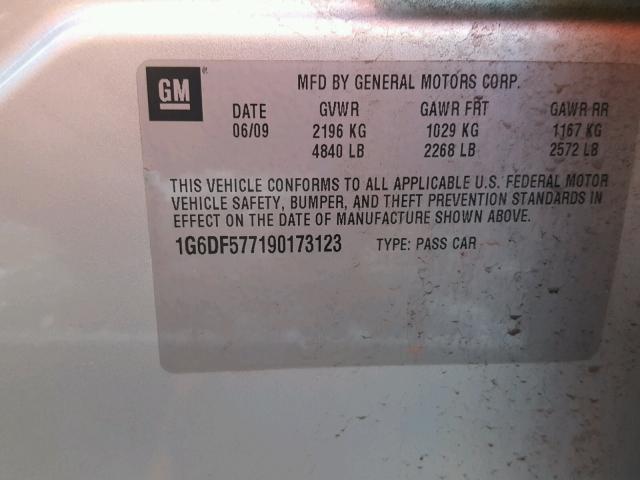 1G6DF577190173123 - 2009 CADILLAC CTS SILVER photo 10