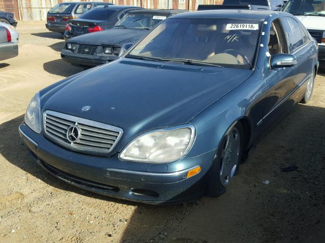 WDBNG78J81A153615 - 2001 MERCEDES-BENZ S 600 GREEN photo 2