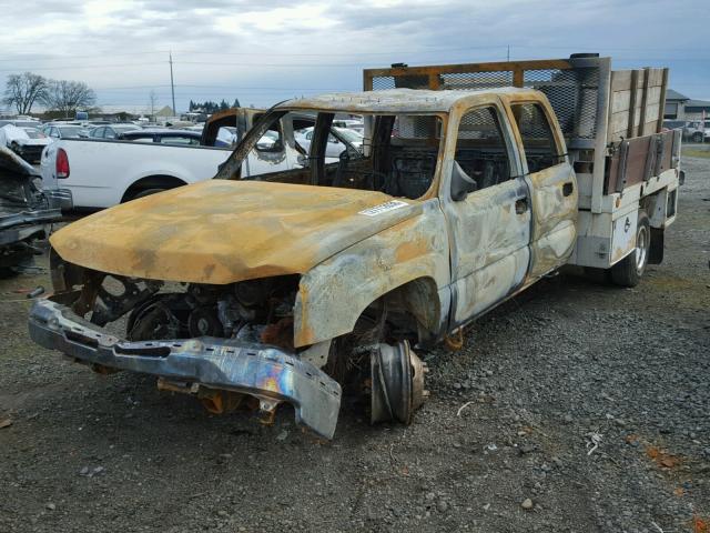 1GBJC33D36F245834 - 2006 CHEVROLET SILVERADO WHITE photo 2