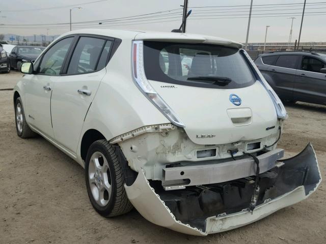 JN1AZ0CP1BT003786 - 2011 NISSAN LEAF SV WHITE photo 3