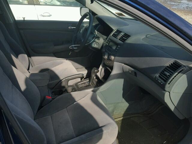 1HGCM56465A056763 - 2005 HONDA ACCORD LX BLUE photo 5