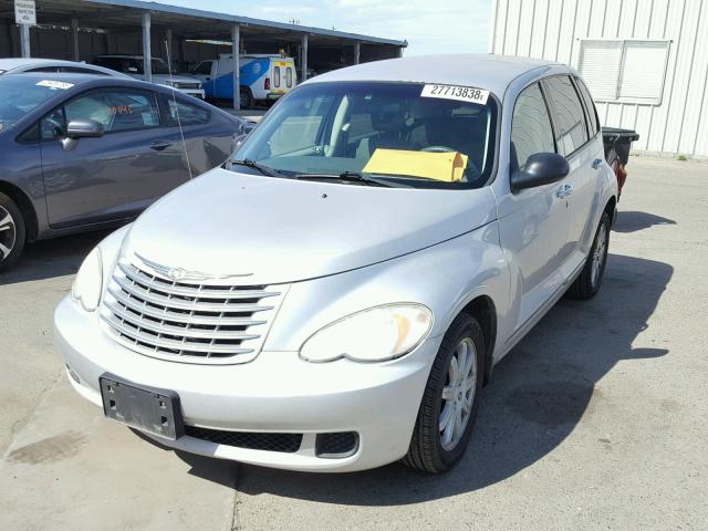 3A4FY58B27T582213 - 2007 CHRYSLER PT CRUISER SILVER photo 2