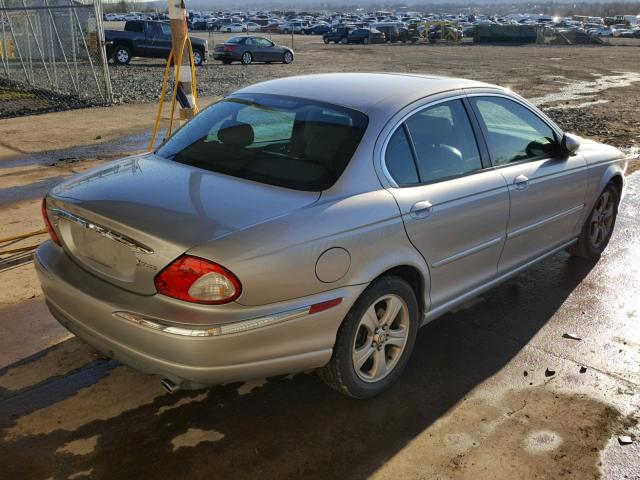 SAJEA51C02WC61982 - 2002 JAGUAR X-TYPE 3.0 SILVER photo 4