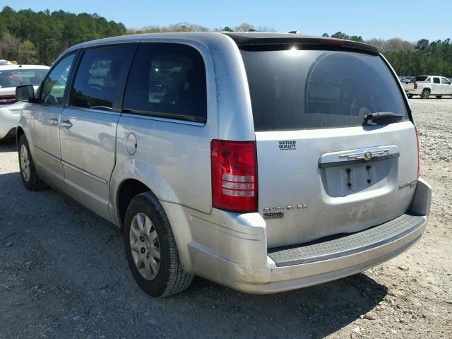 2A4RR4DE9AR155609 - 2010 CHRYSLER TOWN & COU SILVER photo 3