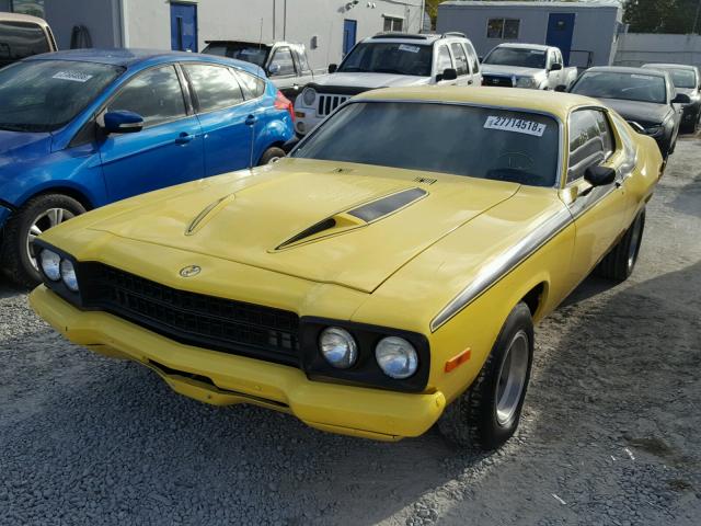 RH23G4G274907 - 1974 PLYMOUTH ROADRUNNER YELLOW photo 2