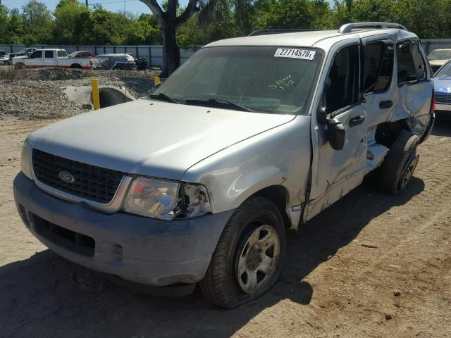 1FMZU62E62UC40751 - 2002 FORD EXPLORER X SILVER photo 2