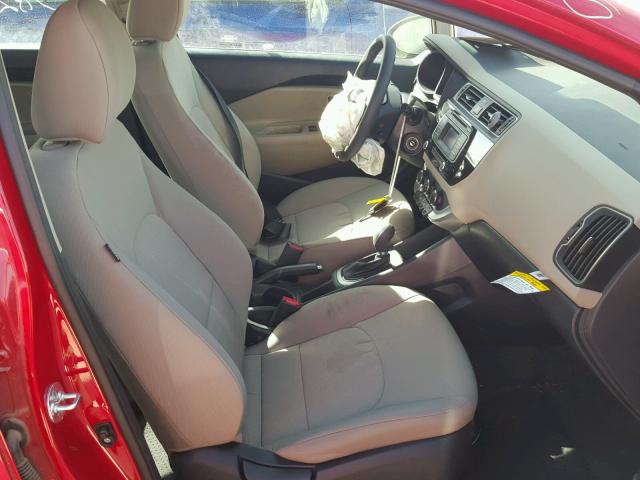 KNADM4A34H6071438 - 2017 KIA RIO LX Կարմիր լուսանկար 5