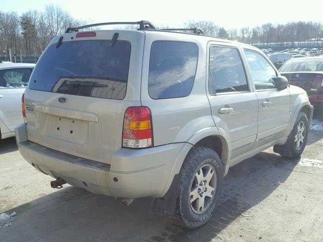 1FMCU94124KB23426 - 2004 FORD ESCAPE LIM GOLD photo 4