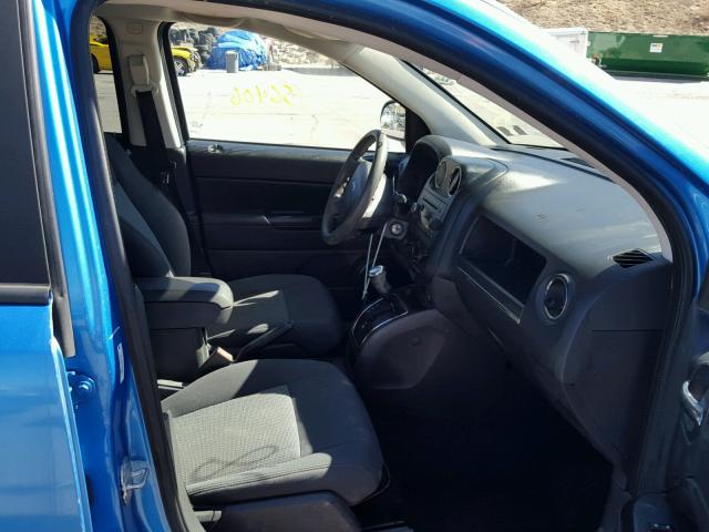 1J4FF47B29D101919 - 2009 JEEP COMPASS SP BLUE photo 5