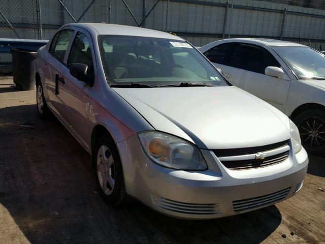 1G1AK52F357671103 - 2005 CHEVROLET COBALT SILVER photo 1