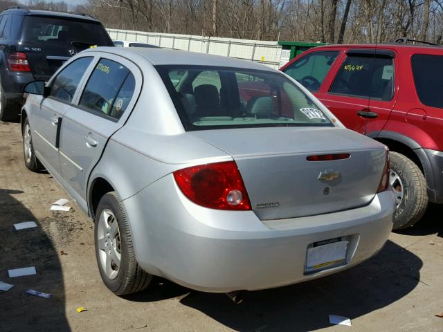 1G1AK52F357671103 - 2005 CHEVROLET COBALT SILVER photo 3