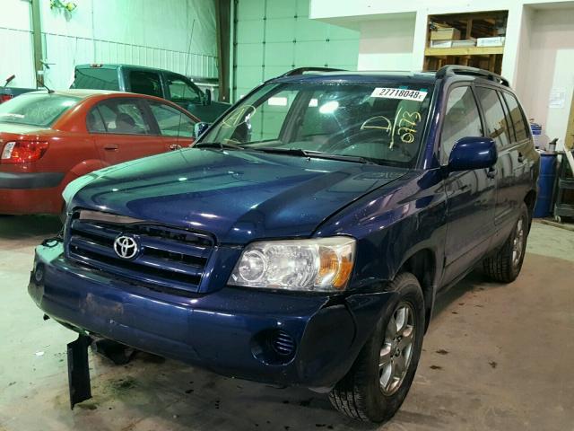 JTEDP21A240010773 - 2004 TOYOTA HIGHLANDER BLUE photo 2