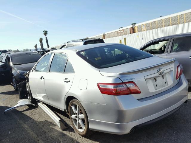 4T1BK46KX8U573121 - 2008 TOYOTA CAMRY LE SILVER photo 3