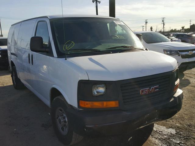 1GTHG39V971249075 - 2007 GMC SAVANA G35 WHITE photo 1