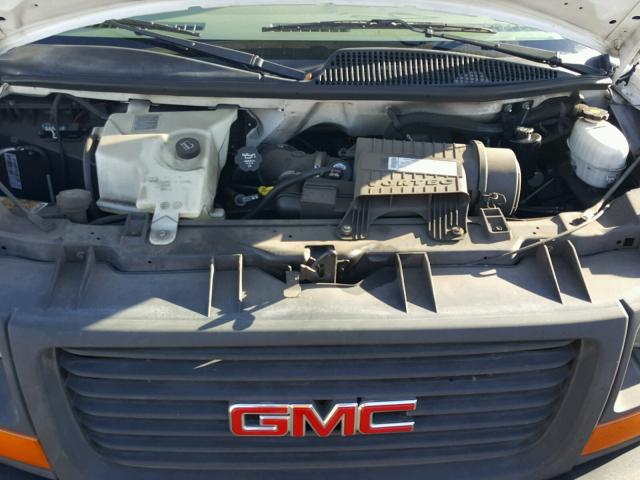 1GTHG39V971249075 - 2007 GMC SAVANA G35 WHITE photo 7