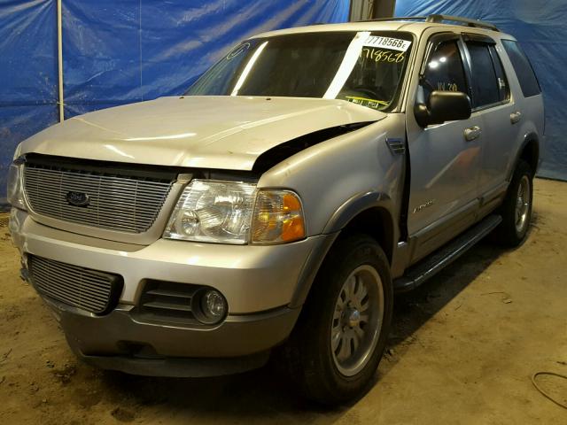 1FMZU73K82UD62361 - 2002 FORD EXPLORER X SILVER photo 2