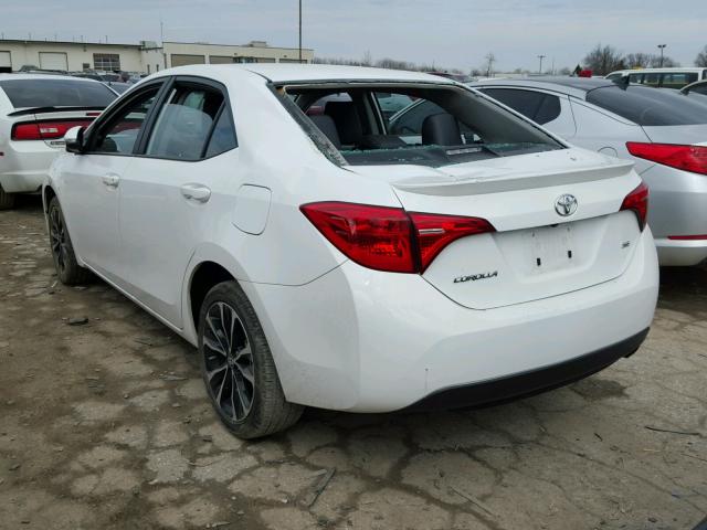 5YFBURHE3HP640089 - 2017 TOYOTA COROLLA L WHITE photo 3