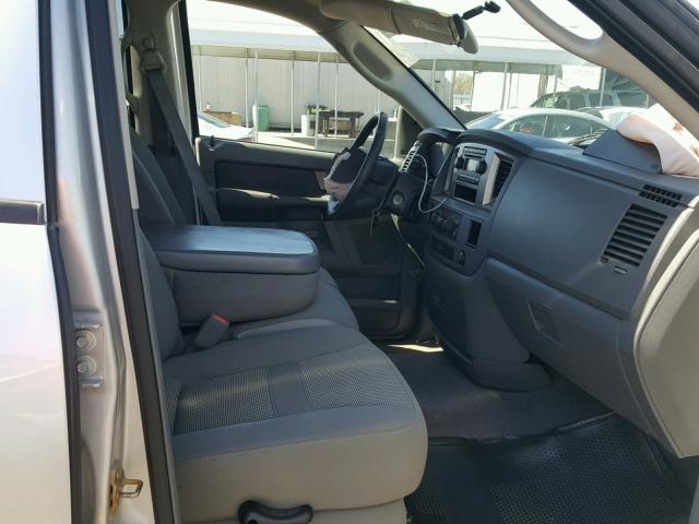 3D7KR28C96G287194 - 2006 DODGE RAM 2500 S SILVER photo 5