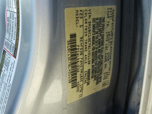 3N1BC13E78L401138 - 2008 NISSAN VERSA S SILVER photo 10