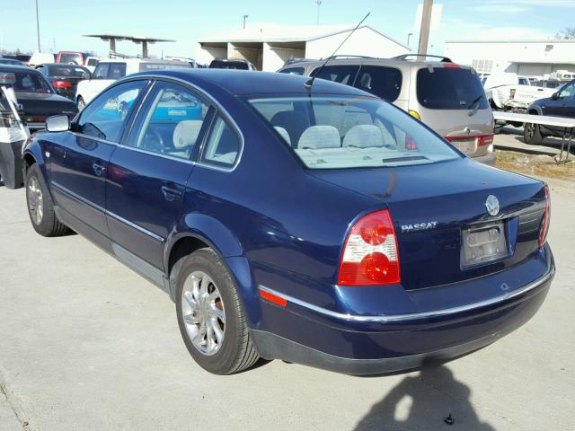 WVWPD63B62P341741 - 2002 VOLKSWAGEN PASSAT GLS BLUE photo 3