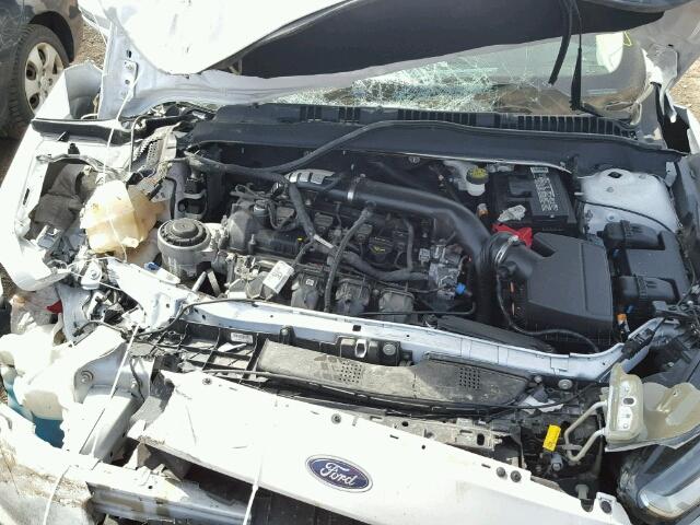 3FA6P0H92GR125039 - 2016 FORD FUSION SE WHITE photo 7