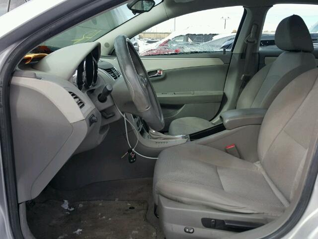 1G1ZC5E00CF126552 - 2012 CHEVROLET MALIBU 1LT 银色 照片 5