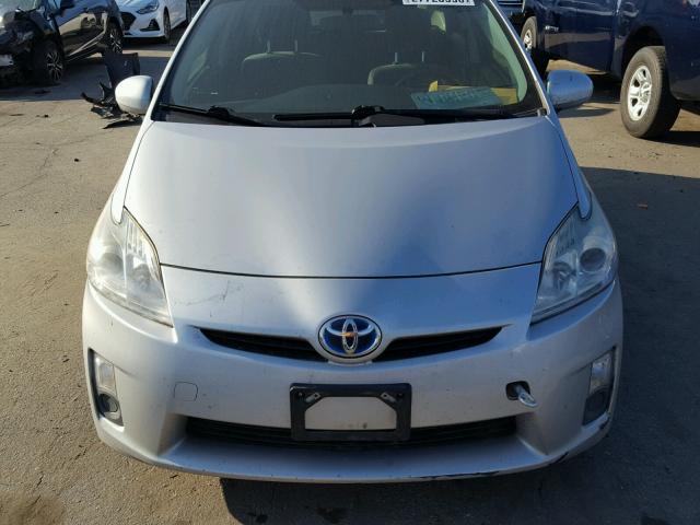 JTDKN3DUXA0117367 - 2010 TOYOTA PRIUS SILVER photo 9