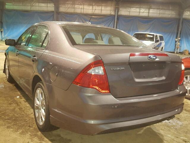 3FAHP0HA3CR268420 - 2012 FORD FUSION SE GRAY photo 3